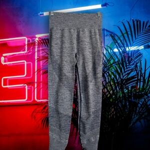 GUC Victoria's Secret Blue Seamless Leggings Size Small